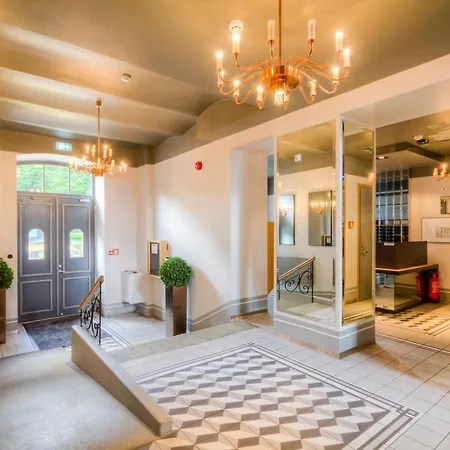 Stylish Studio In Perfect Location, 24h Reception