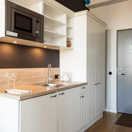 Stylish Studio In Perfect Location, 24h Reception