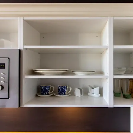 Stylish Studio In Perfect Location, 24h Reception Apartment *