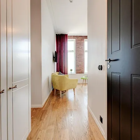 Apartament Stylish Studio In Perfect Location, 24h Reception